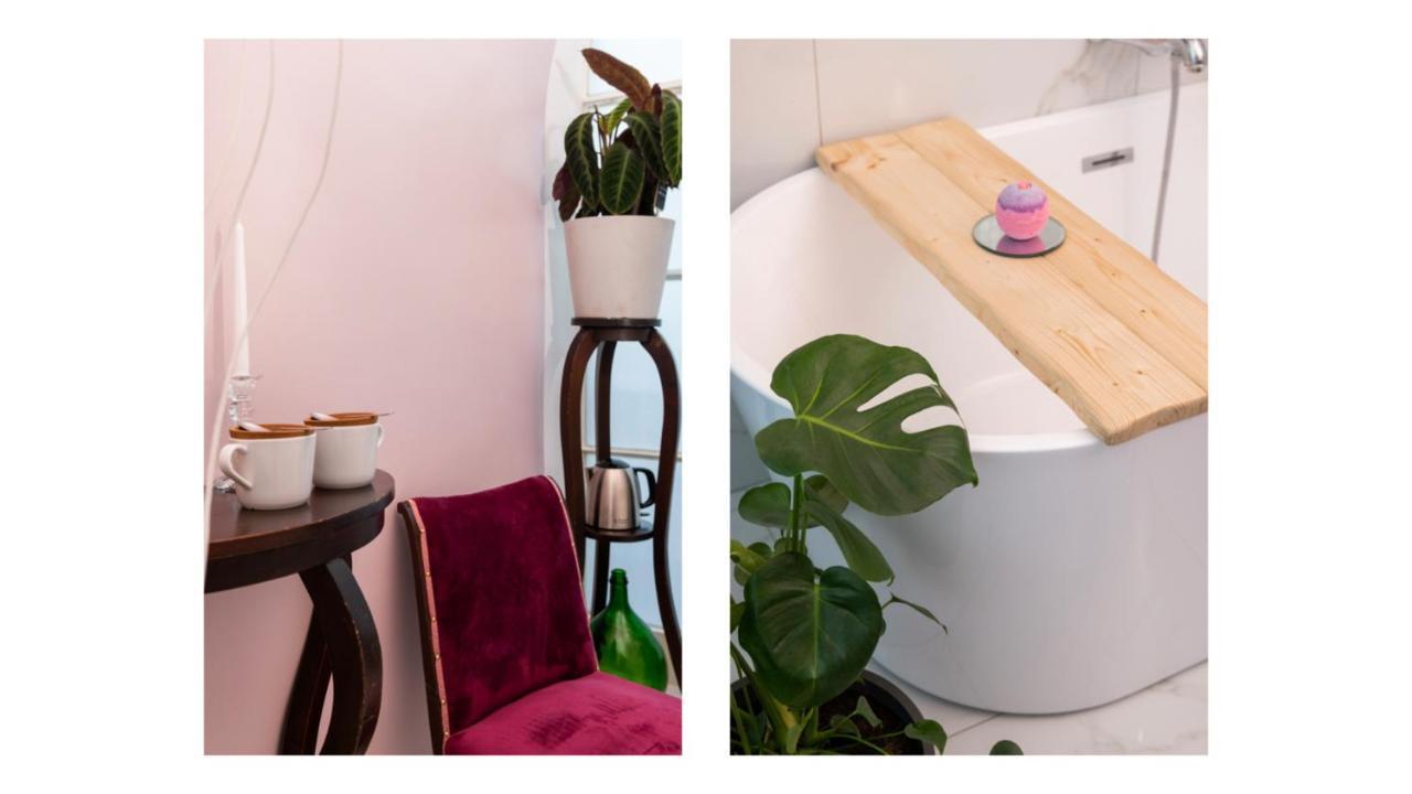 Light Pink - Suite In The Middle Of Everything Торе Анунциата Екстериор снимка